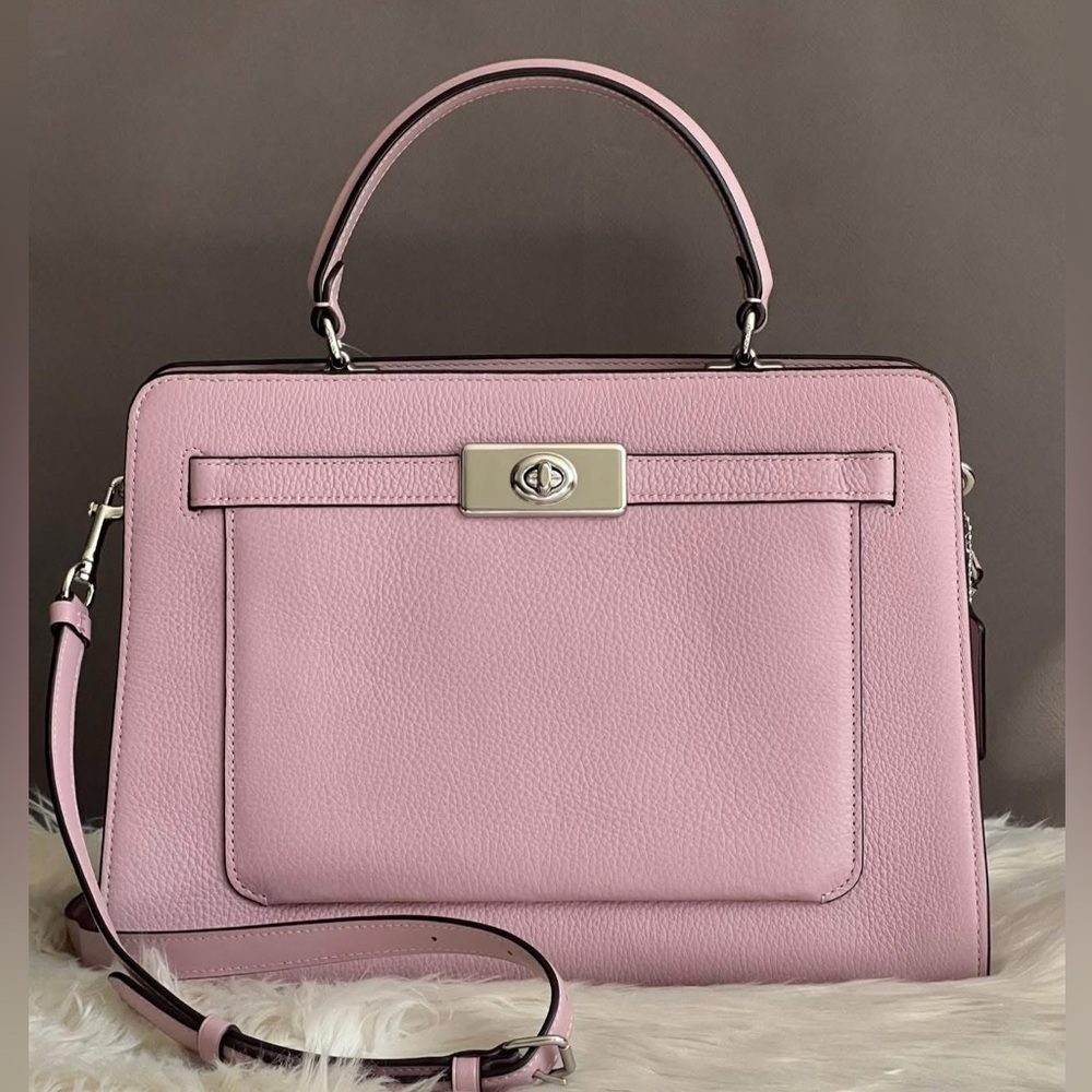 C8209 - Coach Lane Carryall - Picture 1 of 12
